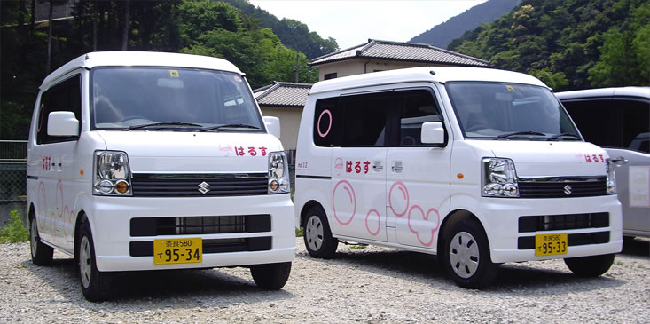 ステカー　（株）はるす様　送迎車２